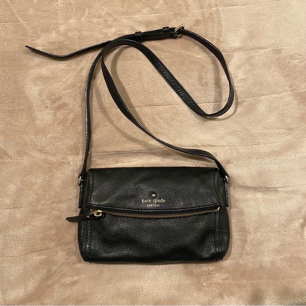 Kate Spade cobble hill Mini Carson Crossbody Black